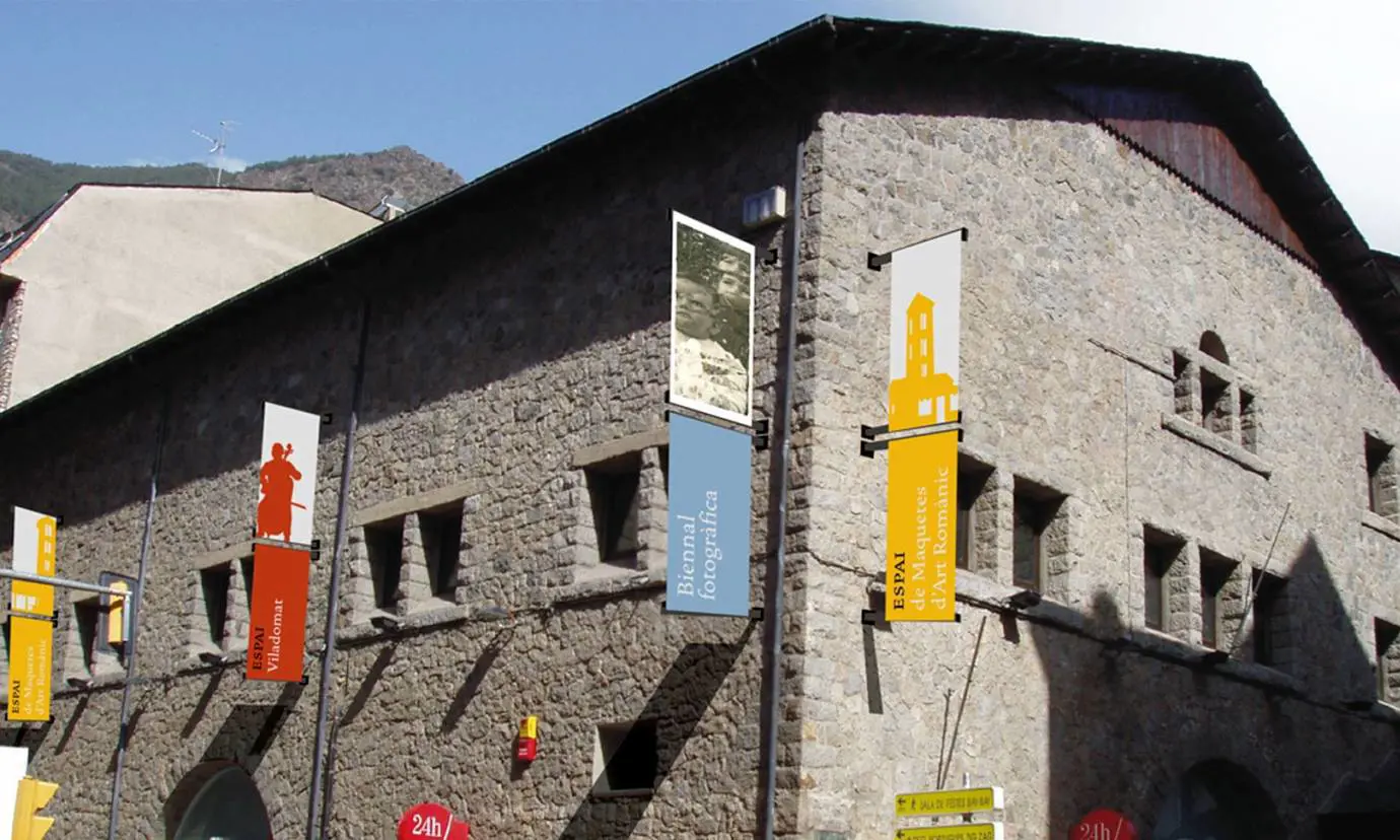  EXPOSICIONS DIVERSES