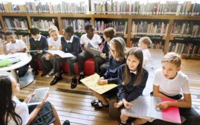 La función de la biblioteca escolar en la construcción de la sociedad lectora