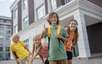 Les pratiques des enseignants ont-elles un effet sur le bien-être des élèves ? Une revue critique de la littérature