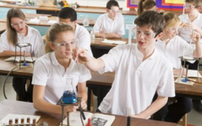 Las Aventuras Químicas de Sherlock Holmes: un recurso “elemental” en el aula de ciencias