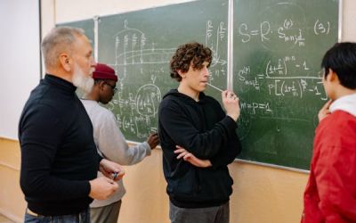 Revisión teórica sobre la enseñanza y aprendizaje de las matemáticas