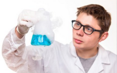 Indagar sobre las reacciones químicas y desarrollo de la competencia científica