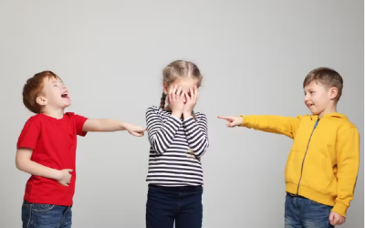 Insultes entre élèves : lutter contre le sexisme dès l’école primaire