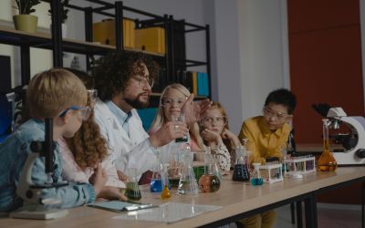 La experimentación científica como herramienta didáctica en la educación primaria: Construyendo modelos de ciencia escolares